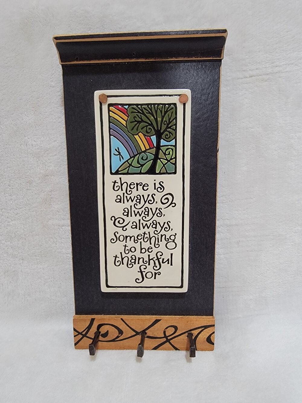 MACONE CLAY POTTERY Wall Key Leash Holder Wood Inspirational Quote